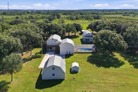 Villa ou maison à vendre à Winter Haven, Floride: 4 chambres, 322.93 m2 № 2398989 - photo 7