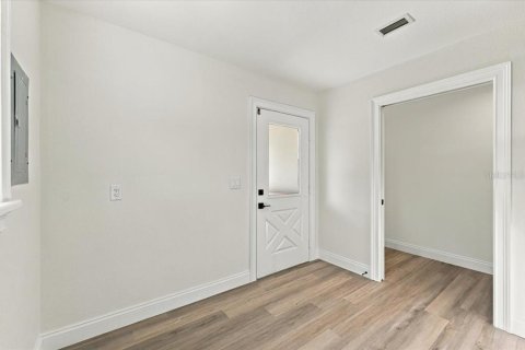 Villa ou maison à vendre à Winter Haven, Floride: 4 chambres, 322.93 m2 № 2398989 - photo 18