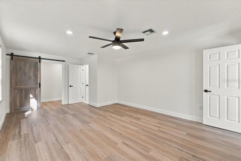 Villa ou maison à vendre à Winter Haven, Floride: 4 chambres, 322.93 m2 № 2398989 - photo 30