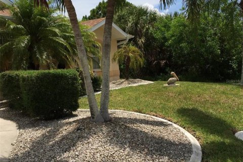 House in Port Charlotte, Florida 3 bedrooms, 173.45 sq.m. № 1829370 - photo 23