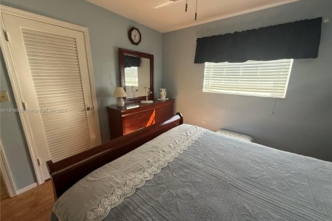 Villa ou maison à vendre à Tamarac, Floride: 2 chambres, 88.91 m2 № 1974759 - photo 8