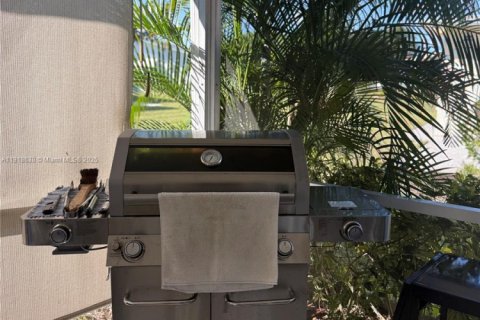 Villa ou maison à vendre à Tamarac, Floride: 2 chambres, 88.91 m2 № 1974759 - photo 28