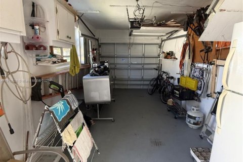 Villa ou maison à vendre à Tamarac, Floride: 2 chambres, 88.91 m2 № 1974759 - photo 4