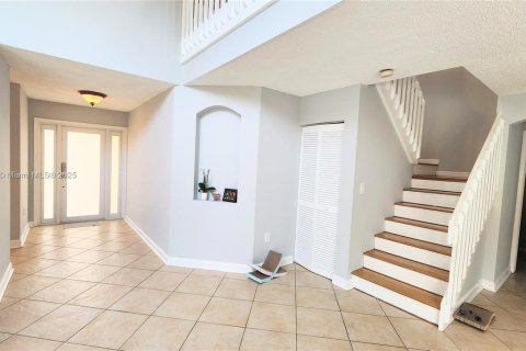 Villa ou maison à vendre à Hollywood, Floride: 4 chambres, 240.34 m2 № 1693049 - photo 14