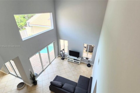 Villa ou maison à vendre à Hollywood, Floride: 4 chambres, 240.34 m2 № 1693049 - photo 15