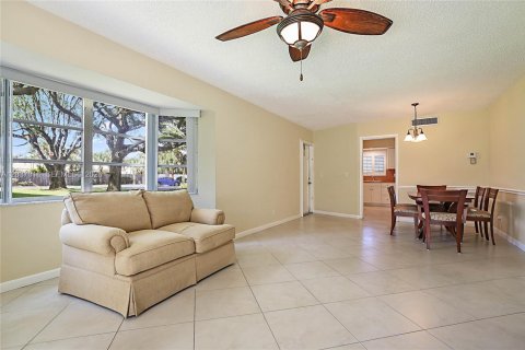Condominio en venta en Tequesta, Florida, 2 dormitorios, 85.47 m2 № 2267608 - foto 9