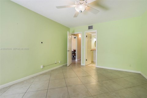Condominio en venta en Tequesta, Florida, 2 dormitorios, 85.47 m2 № 2267608 - foto 21