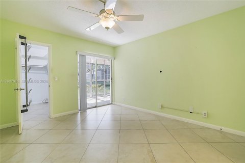 Condominio en venta en Tequesta, Florida, 2 dormitorios, 85.47 m2 № 2267608 - foto 20