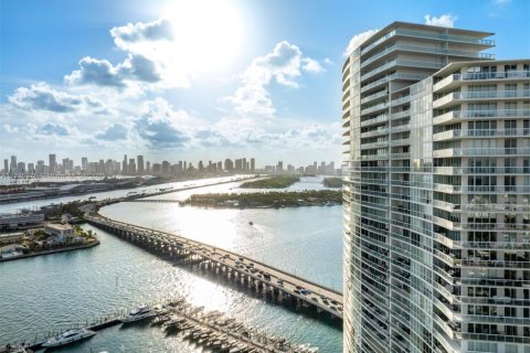 Condominio en venta en Miami Beach, Florida, 3 dormitorios, 200.48 m2 № 1941167 - foto 1