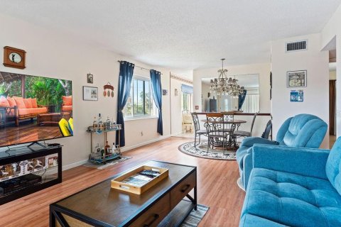 Condo in Clearwater, Florida, 2 bedrooms  № 1533345 - photo 3