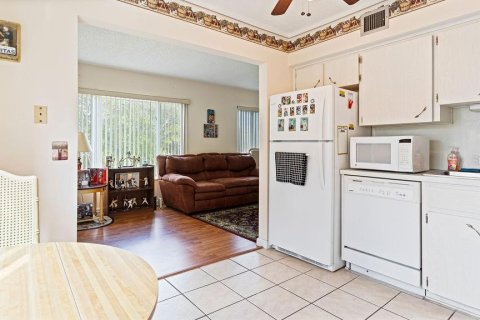 Condo in Clearwater, Florida, 2 bedrooms  № 1533345 - photo 6