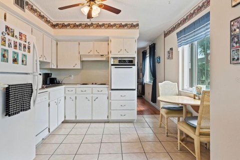 Condo in Clearwater, Florida, 2 bedrooms  № 1533345 - photo 7
