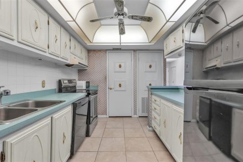 Copropriété à vendre à Lakeland, Floride: 2 chambres, 104.05 m2 № 2219063 - photo 13