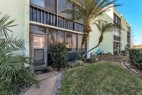 Condo in Lakeland, Florida, 2 bedrooms  № 2219063