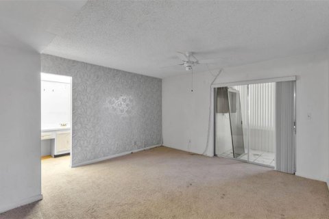 Copropriété à vendre à Lakeland, Floride: 2 chambres, 104.05 m2 № 2219063 - photo 21
