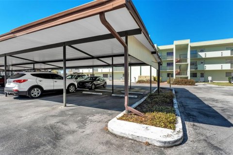 Copropriété à vendre à Lakeland, Floride: 2 chambres, 104.05 m2 № 2219063 - photo 29