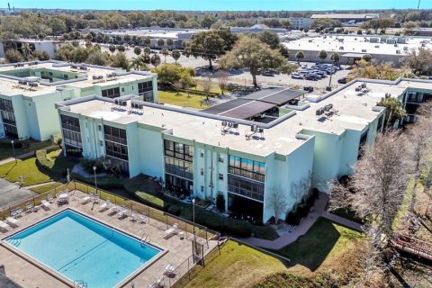 Copropriété à vendre à Lakeland, Floride: 2 chambres, 104.05 m2 № 2219063 - photo 2
