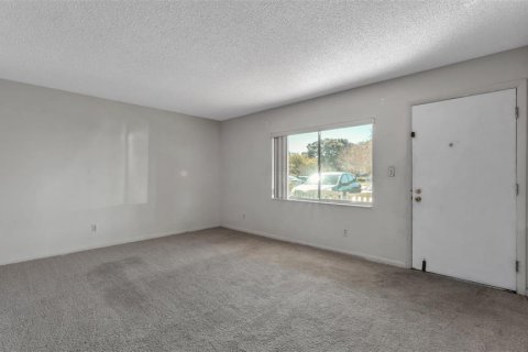 Copropriété à vendre à Lakeland, Floride: 2 chambres, 104.05 m2 № 2219063 - photo 6