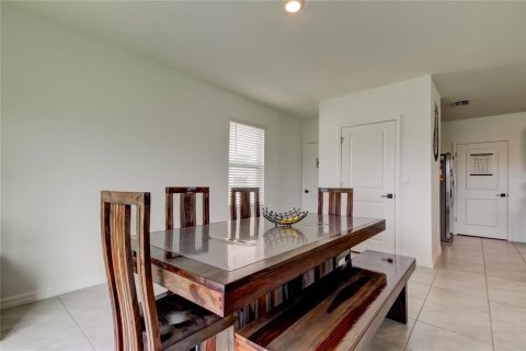 Villa ou maison à vendre à Wesley Chapel, Floride: 4 chambres, 209.96 m2 № 1722749 - photo 19