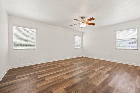 Casa en venta en Gainesville, Florida, 3 dormitorios, 156.54 m2 № 2324226 - foto 17