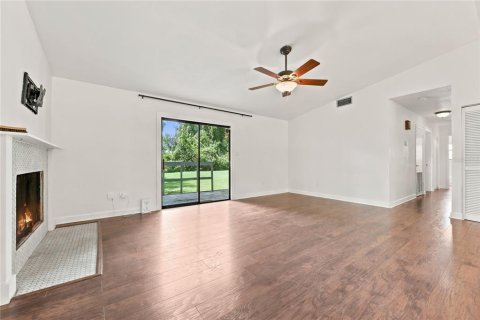 Casa en venta en Gainesville, Florida, 3 dormitorios, 156.54 m2 № 2324226 - foto 2