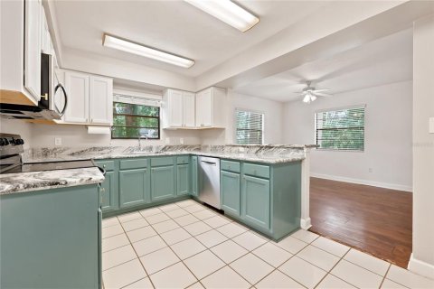 Casa en venta en Gainesville, Florida, 3 dormitorios, 156.54 m2 № 2324226 - foto 8