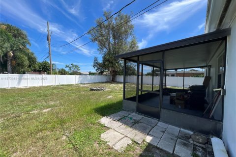 Casa en venta en Palm Bay, Florida, 3 dormitorios, 114.08 m2 № 1896134 - foto 27