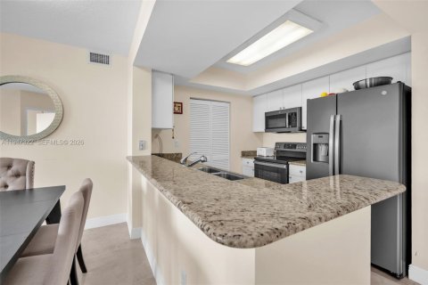 Купить кондоминиум в Авентура, Флорида 2 спальни, 109.16м2, № 2152940 - фото 22