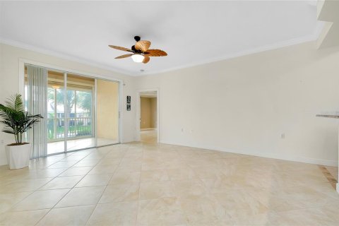 Copropriété à vendre à Punta Gorda, Floride: 3 chambres, 150.78 m2 № 2413982 - photo 18