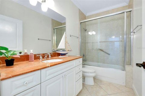 Copropriété à vendre à Punta Gorda, Floride: 3 chambres, 150.78 m2 № 2413982 - photo 7