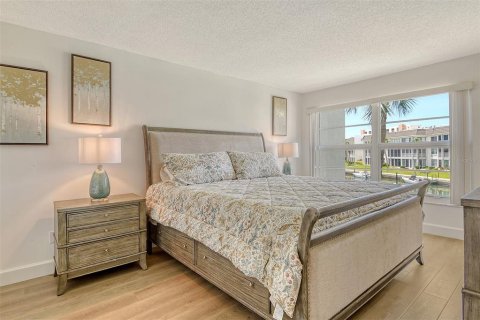 Copropriété à vendre à Longboat Key, Floride: 2 chambres, 92.16 m2 № 1798473 - photo 23