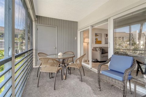 Copropriété à vendre à Longboat Key, Floride: 2 chambres, 92.16 m2 № 1798473 - photo 10