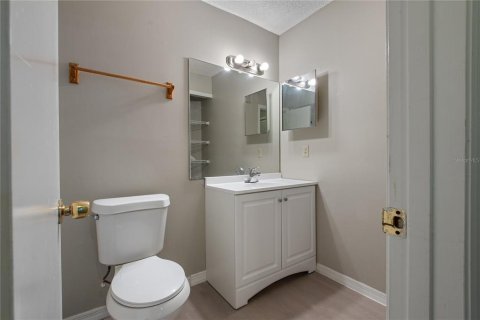 Купить кондоминиум в Орландо, Флорида 3 комнаты, 101.91м2, № 1901466 - фото 10