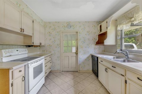 Casa en venta en Boynton Beach, Florida, 3 dormitorios, 173.91 m2 № 1930686 - foto 6