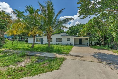 Villa ou maison à vendre à Boynton Beach, Floride: 3 chambres, 173.91 m2 № 1930686 - photo 2