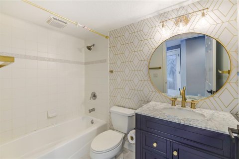 Copropriété à louer à Tierra Verde, Floride: 3 chambres, 233.18 m2 № 1751394 - photo 9