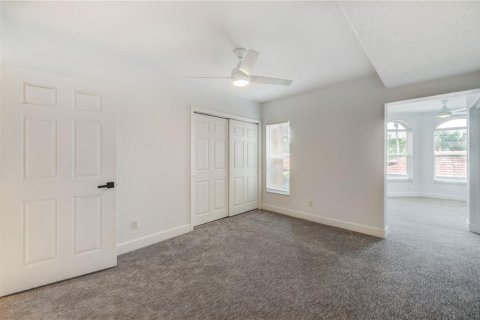 Condo in Tierra Verde, Florida, 3 bedrooms  № 1751394 - photo 12