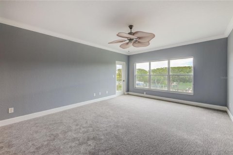 Condo in Tierra Verde, Florida, 3 bedrooms  № 1751394 - photo 5