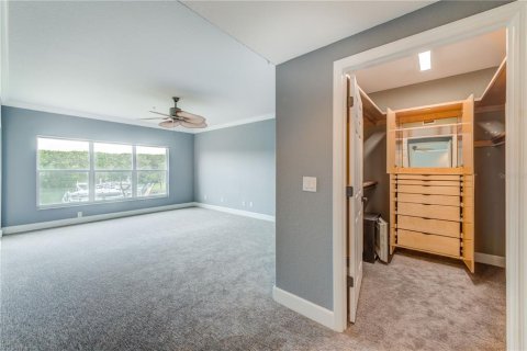 Copropriété à louer à Tierra Verde, Floride: 3 chambres, 233.18 m2 № 1751394 - photo 4