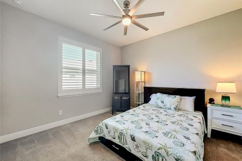 House in Lutz, Florida 4 bedrooms, 236.9 sq.m. № 2259251 - photo 28