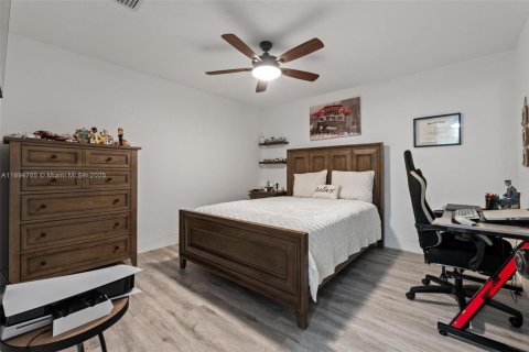 Townhouse in Miami Gardens, Florida 3 bedrooms, 107.49 sq.m. № 1949502 - photo 18