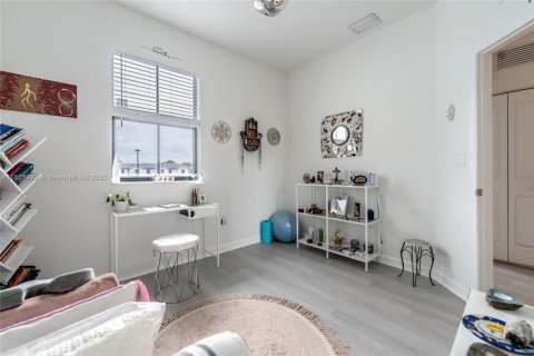 Townhouse in Miami Gardens, Florida 3 bedrooms, 124.86 sq.m. № 1960119 - photo 30