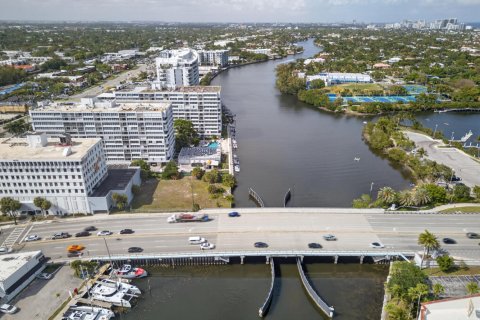 Copropriété à vendre à Fort Lauderdale, Floride: 2 chambres, 138.52 m2 № 2193352 - photo 25
