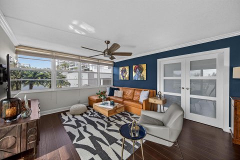 Copropriété à vendre à Fort Lauderdale, Floride: 2 chambres, 138.52 m2 № 2193352 - photo 11