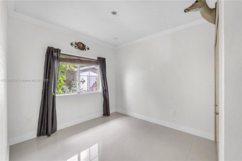 Villa ou maison à vendre à Homestead, Floride: 4 chambres, 172.52 m2 № 1953955 - photo 13