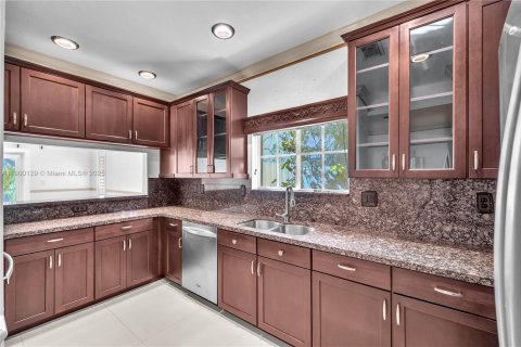 Villa ou maison à vendre à Homestead, Floride: 4 chambres, 172.52 m2 № 1953955 - photo 8