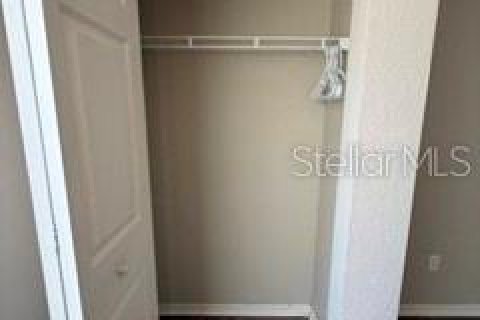 Townhouse in Kissimmee, Florida 3 bedrooms, 120.4 sq.m. № 2205608 - photo 11