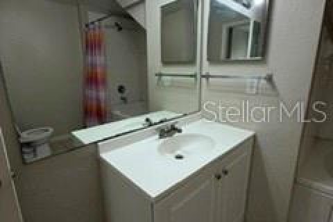 Townhouse in Kissimmee, Florida 3 bedrooms, 120.4 sq.m. № 2205608 - photo 5