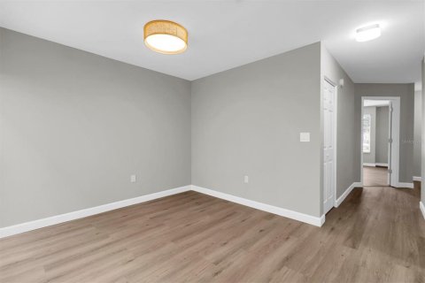 Condo in Port Richey, Florida, 2 bedrooms № 2156800 - photo 14
