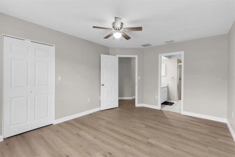 Condo in Port Richey, Florida, 2 bedrooms № 2156800 - photo 26